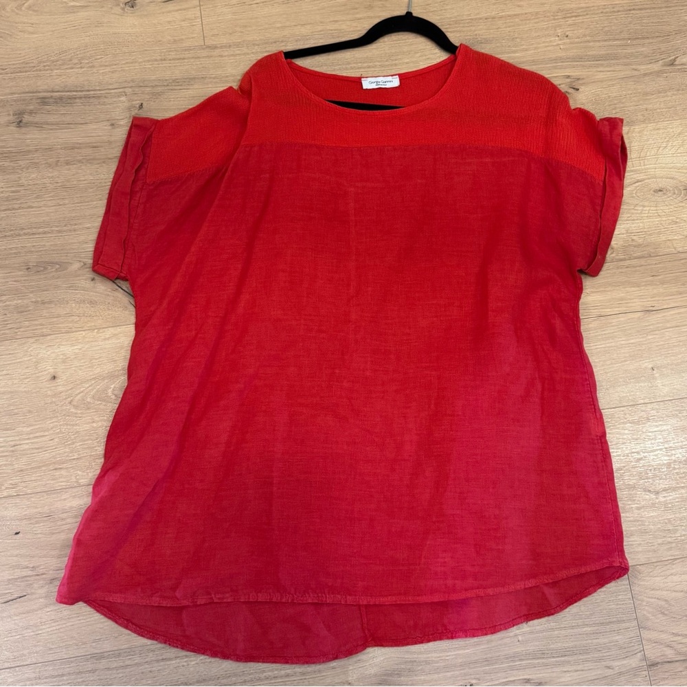 Georgia Giannini Red vibrant linen Top